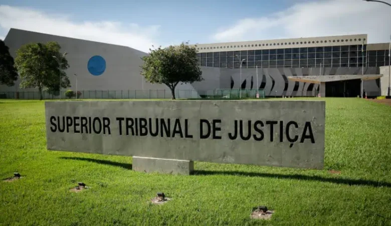 STJ decide: corretor de imóveis tem direito à comissão integral mesmo sem participar da venda final